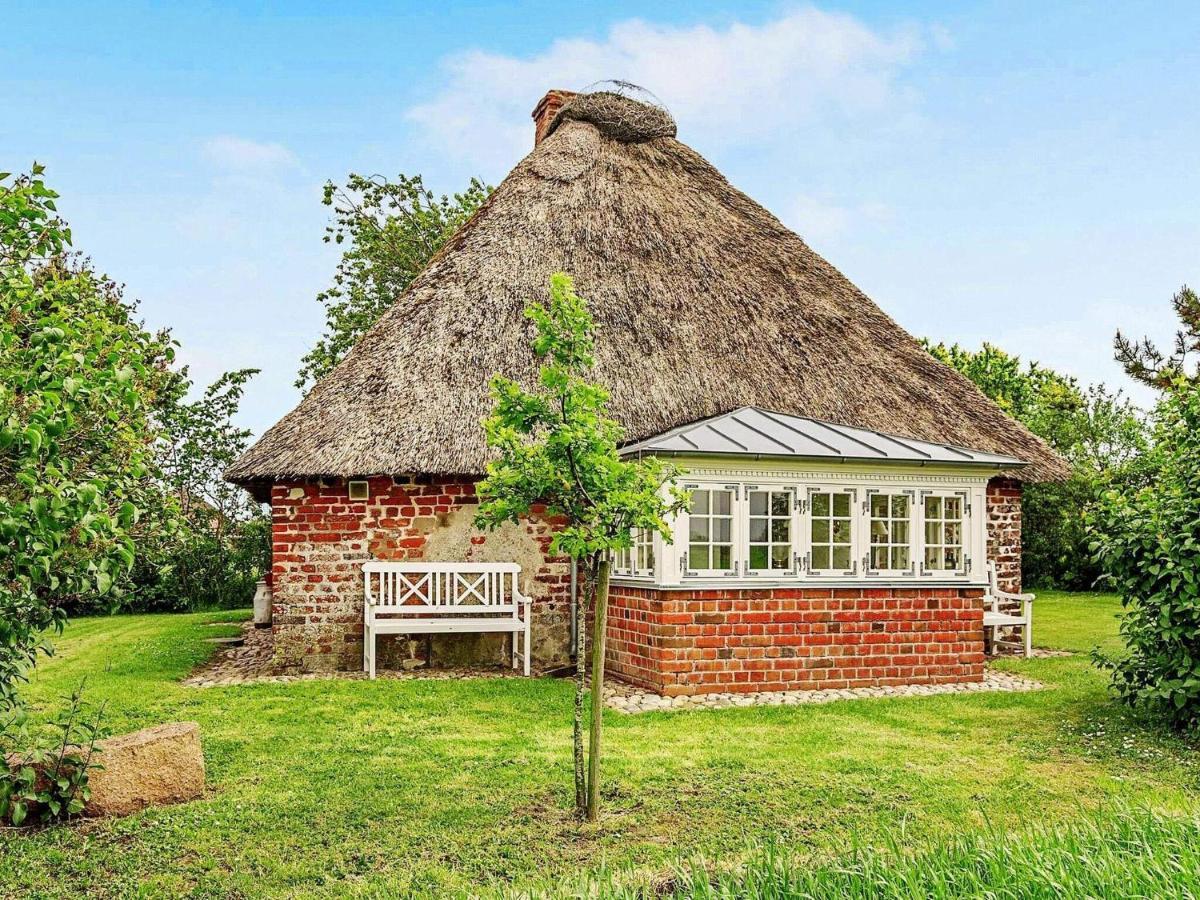 4 Person Holiday Home In T Nder Tønder Exterior foto