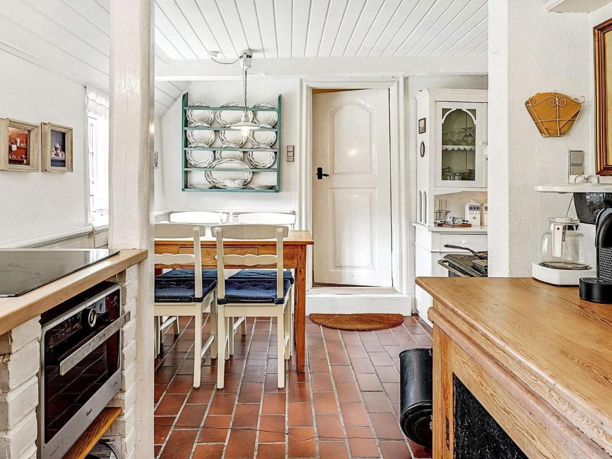 4 Person Holiday Home In T Nder Tønder Exterior foto